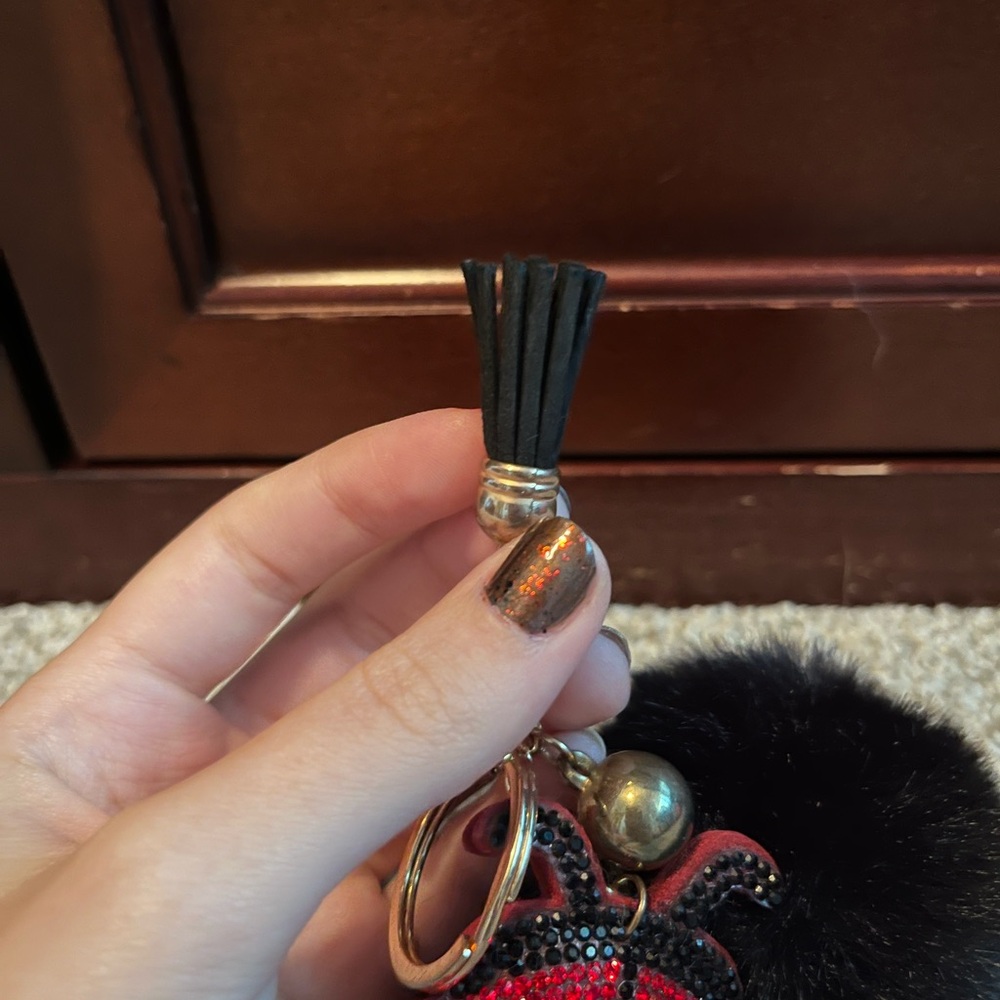 Unbranded Keychain - Picture 2 of 6